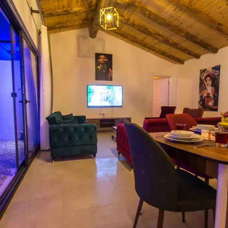 Bahar- Irem Villa Bezirgan